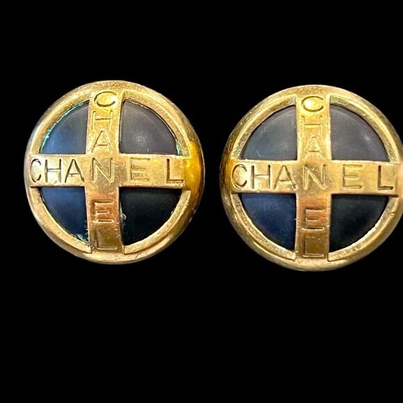 CHANEL Black and Gold Cross Button Earrings - Picture 4 of 7